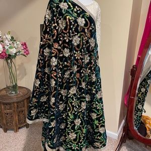 Beautiful velvet shawl full of embroidery